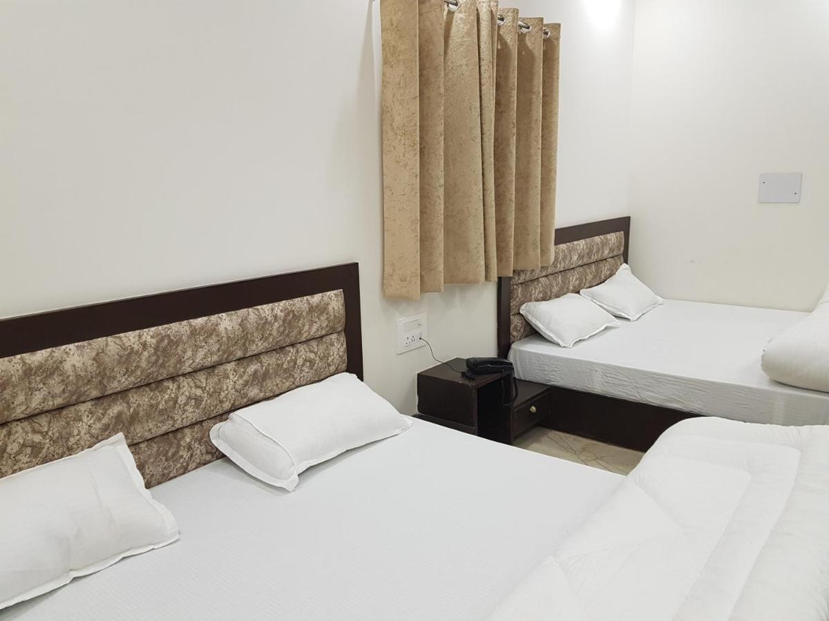 New Gokul Grand Hotel Dehradun Exterior photo