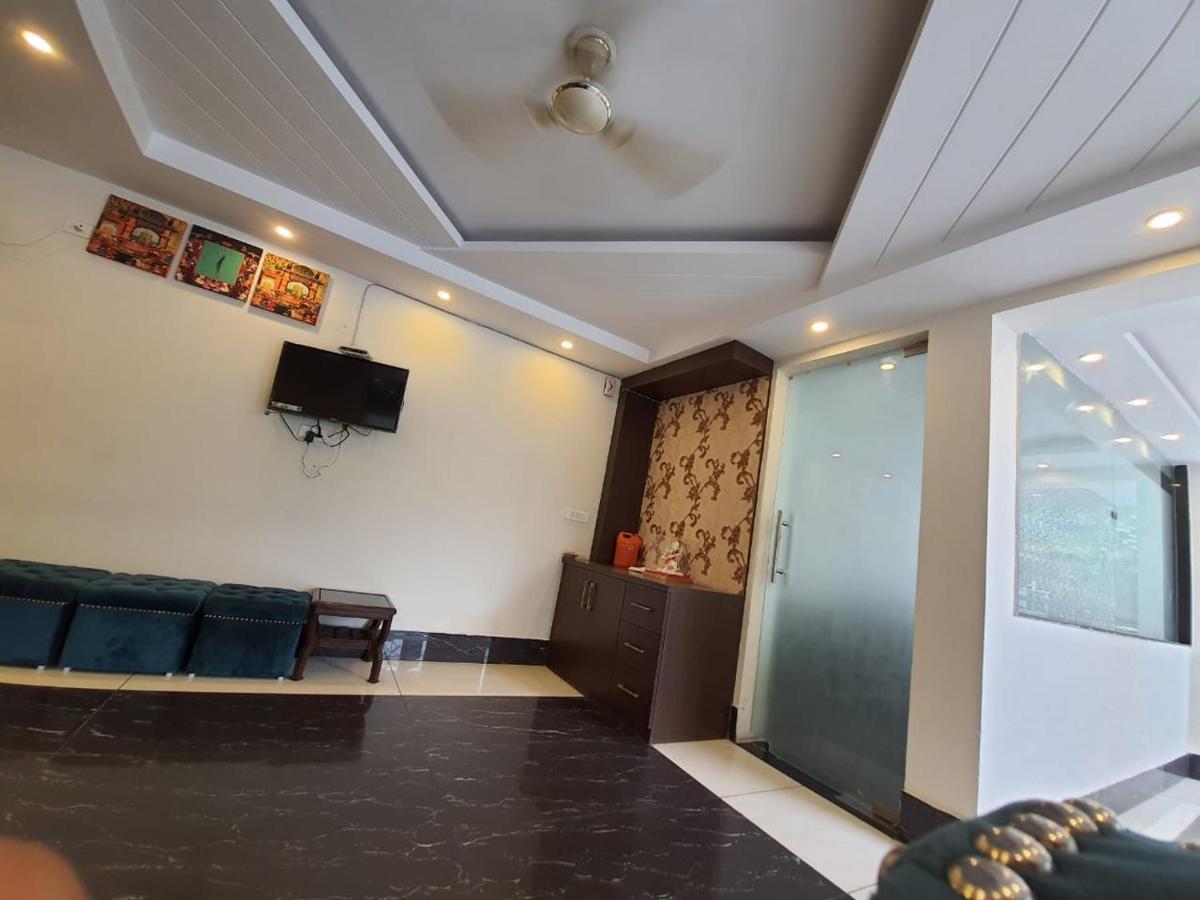 New Gokul Grand Hotel Dehradun Exterior photo